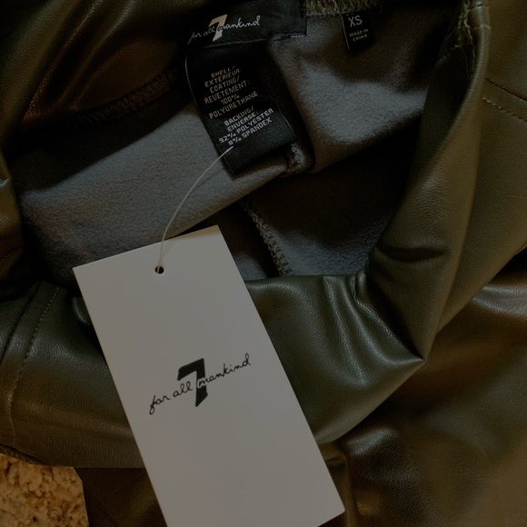 7 for All Mankind Faux Leather Green Small - Picture 2 of 2